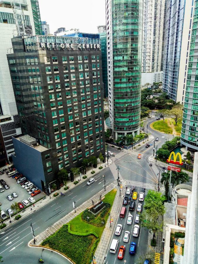 Appartamento Forbes Area Bgc Taguig Manila Esterno foto