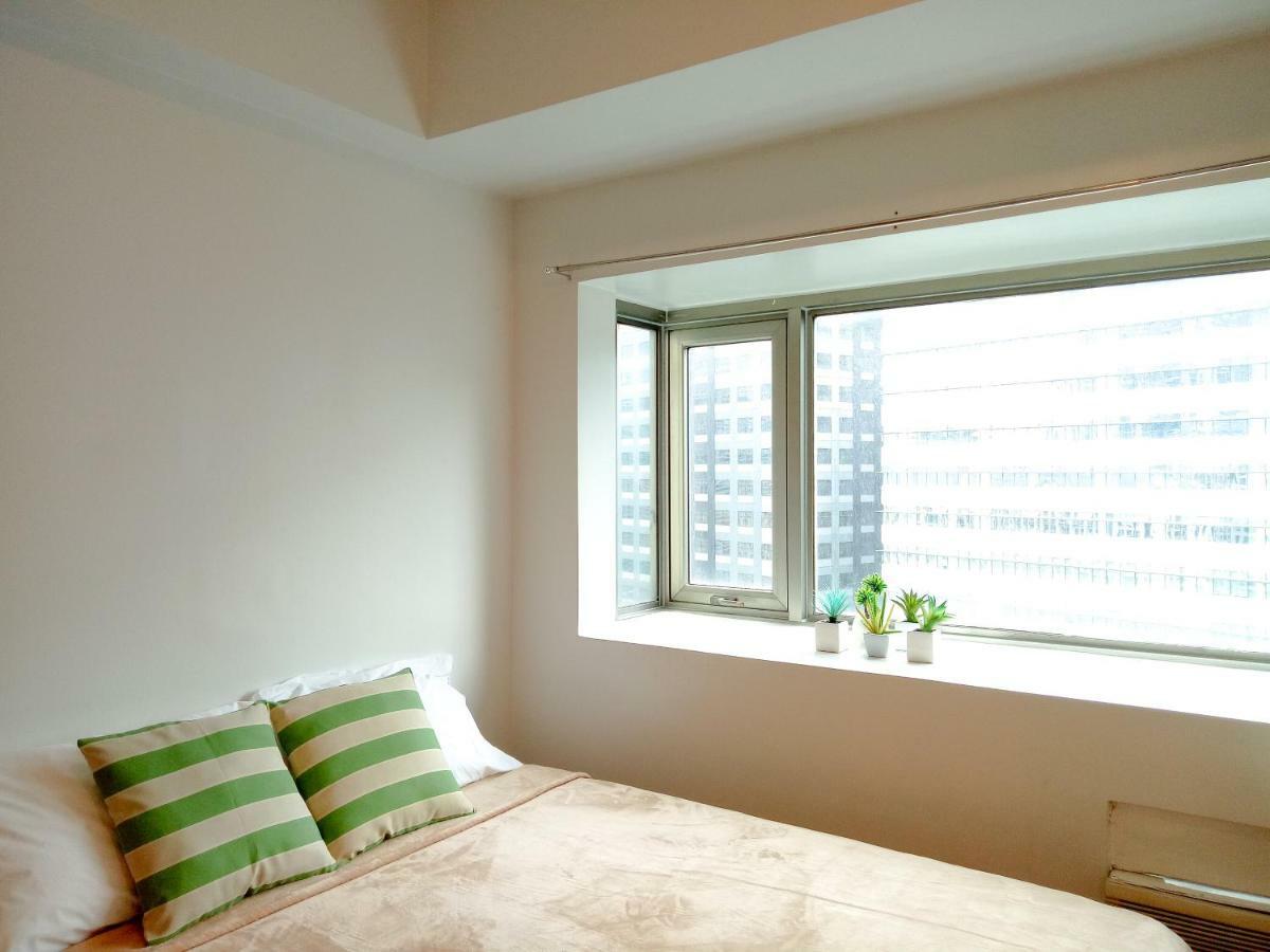 Appartamento Forbes Area Bgc Taguig Manila Esterno foto