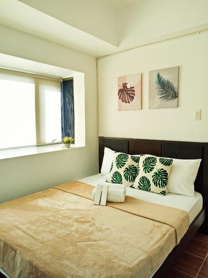 Appartamento Forbes Area Bgc Taguig Manila Esterno foto