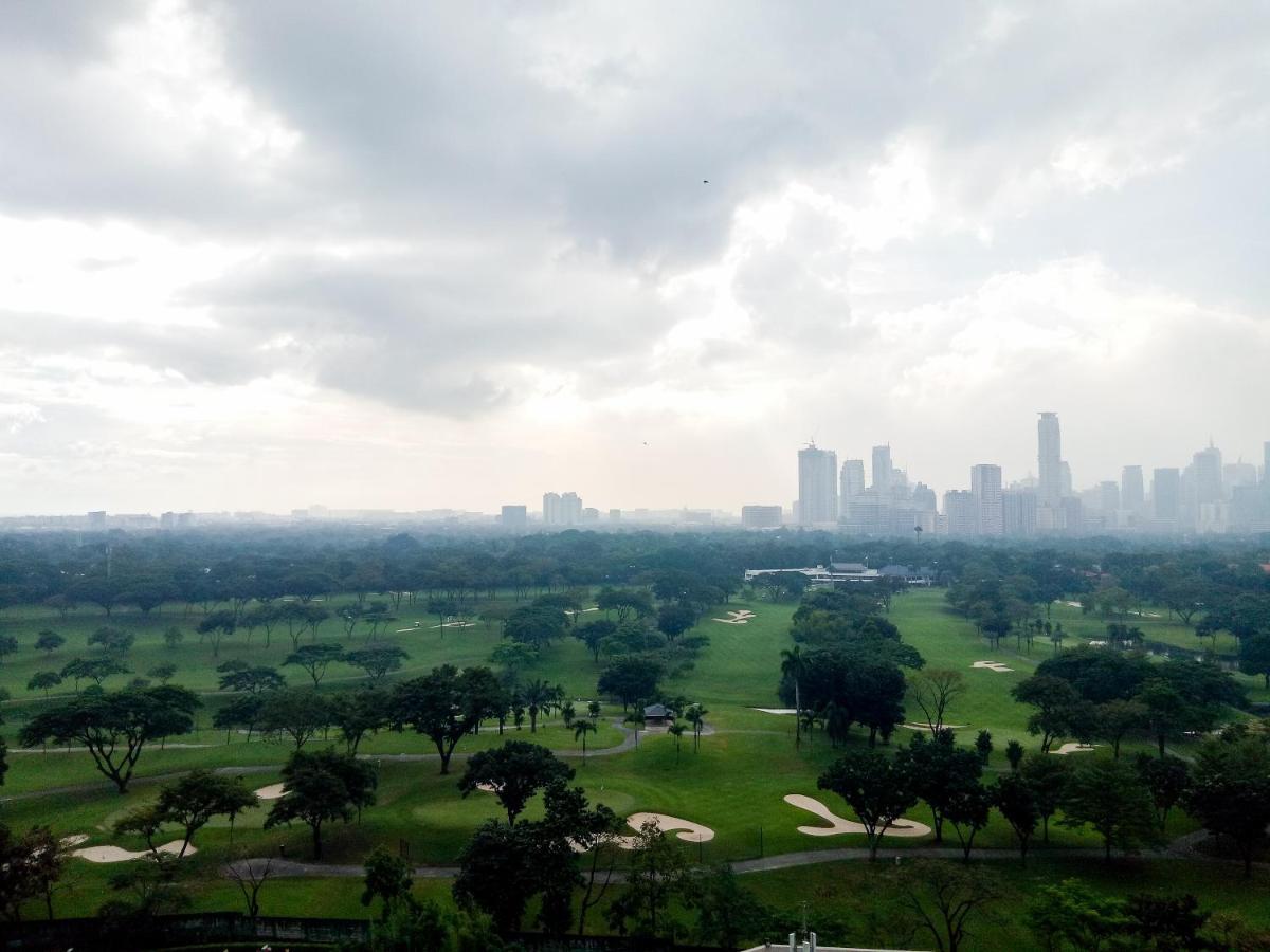 Appartamento Forbes Area Bgc Taguig Manila Esterno foto
